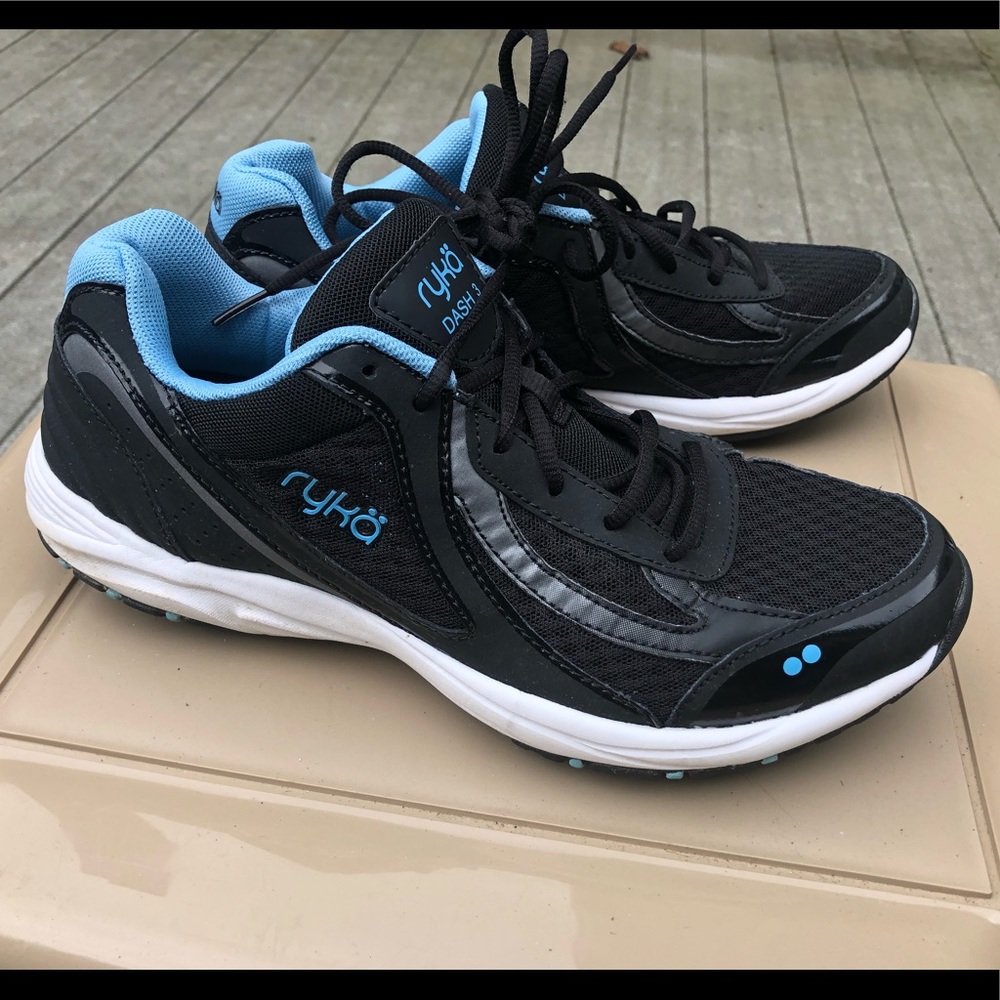 Ryka Dash3 Walking shoes 10m like new!